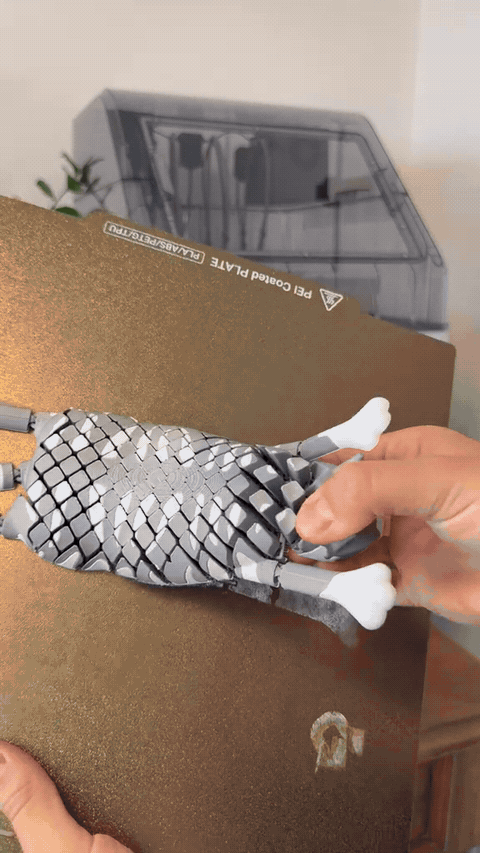 3D Printed Flexi Cat Fidget Toy – Articulated Desk Pet